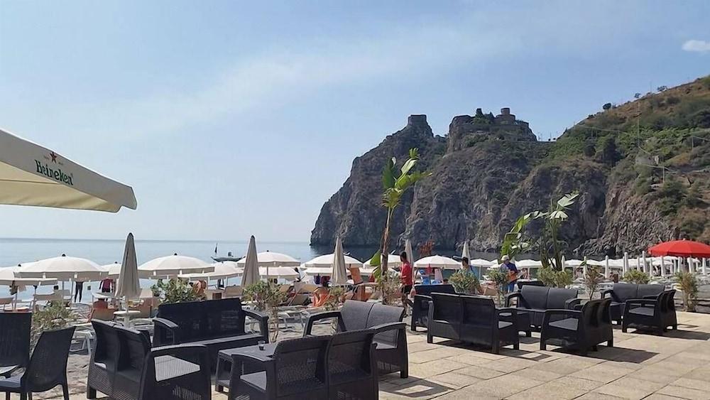 Elihotel Sant'Alessio Siculo Ngoại thất bức ảnh