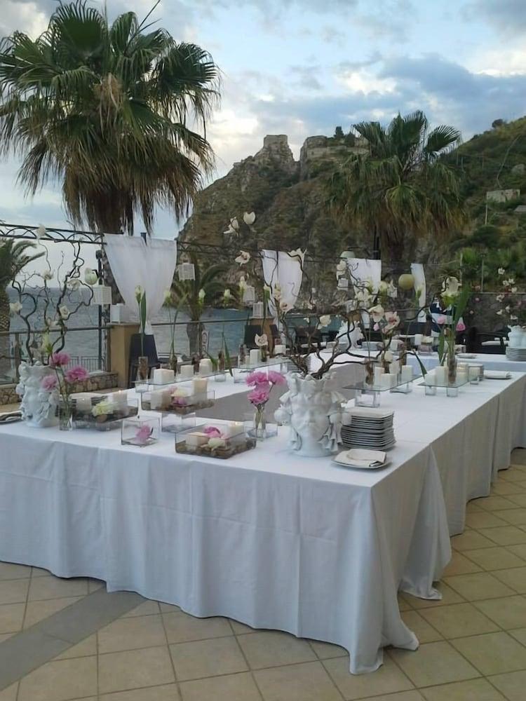 Elihotel Sant'Alessio Siculo Ngoại thất bức ảnh