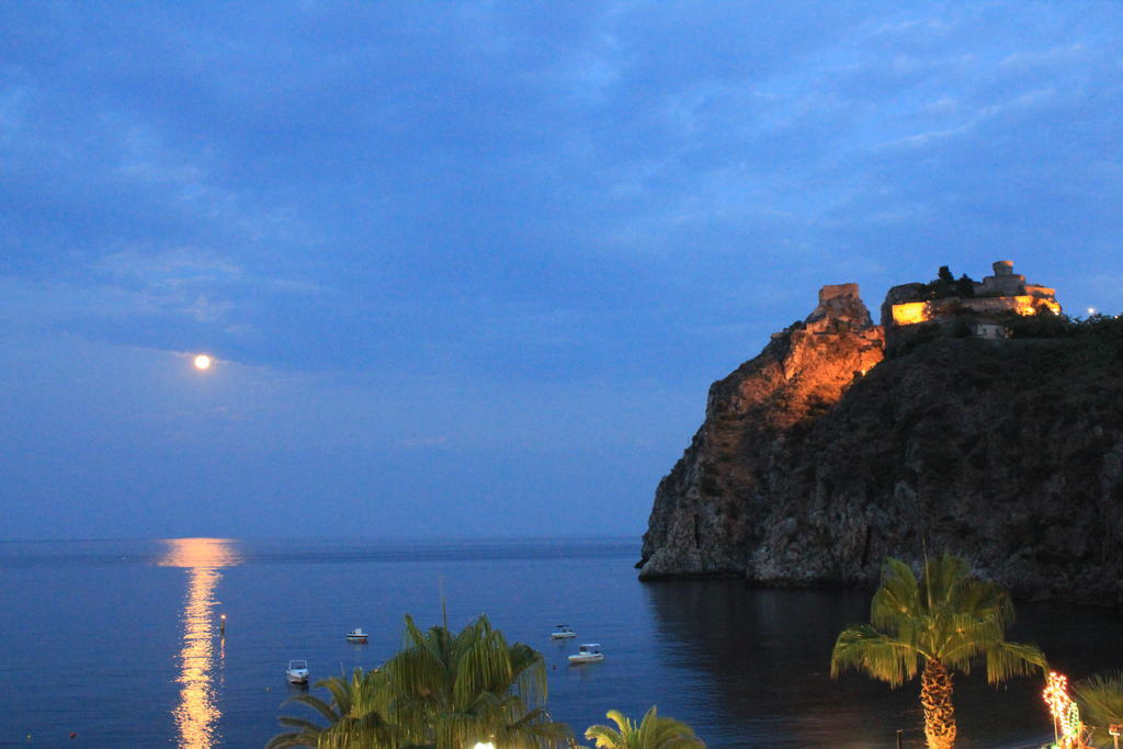 Elihotel Sant'Alessio Siculo Ngoại thất bức ảnh