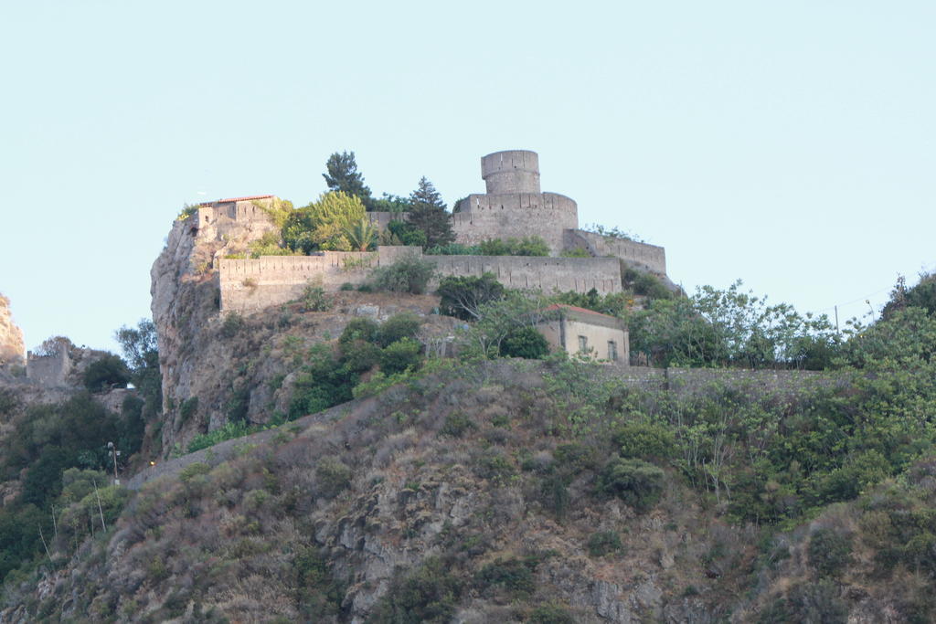Elihotel Sant'Alessio Siculo Ngoại thất bức ảnh