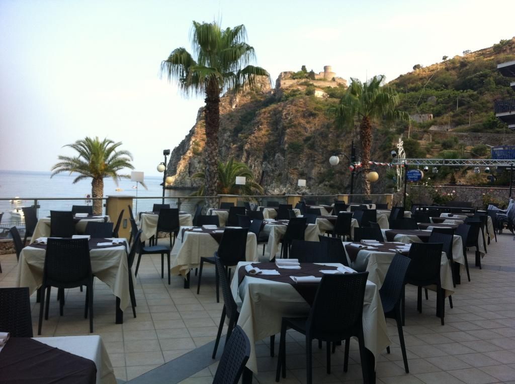 Elihotel Sant'Alessio Siculo Ngoại thất bức ảnh